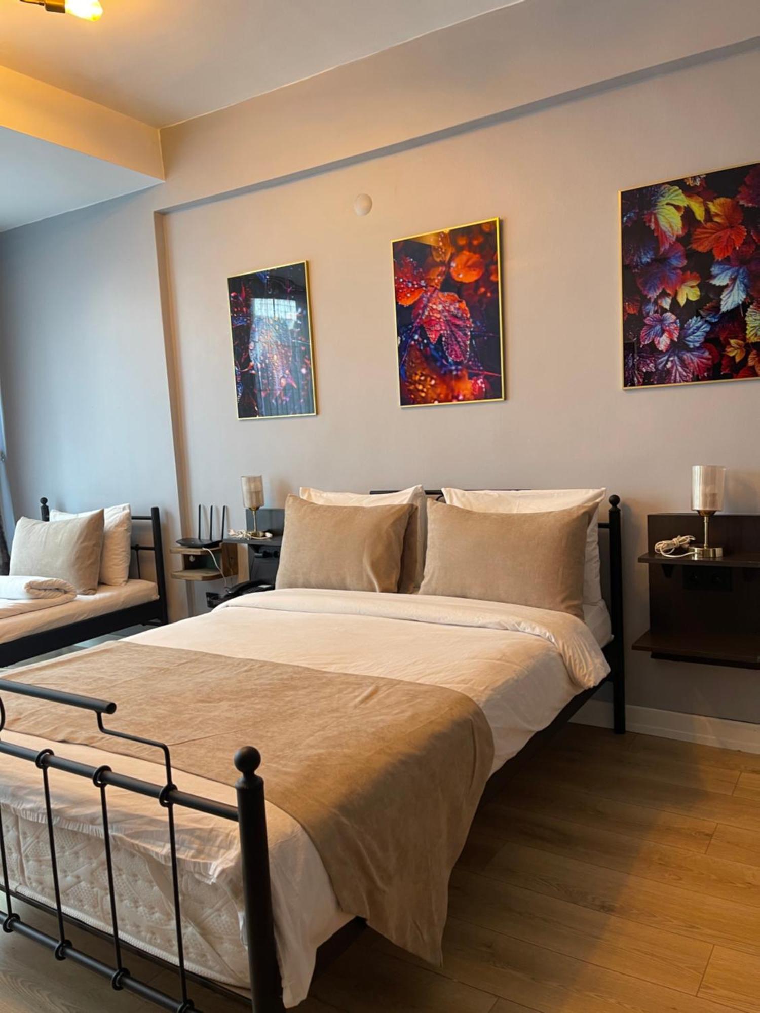 Taksim Park Hotel Istanbul Bagian luar foto