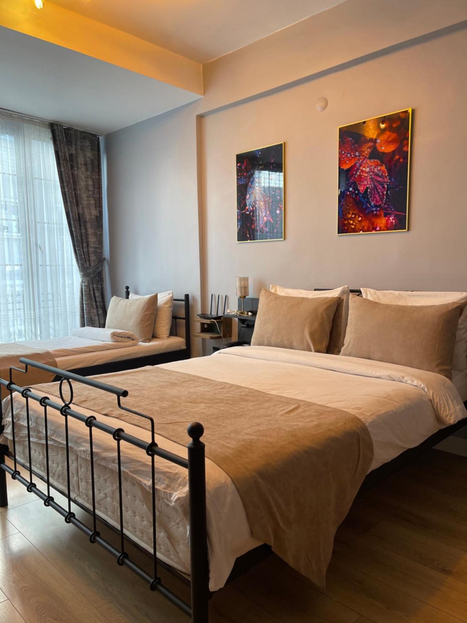 Taksim Park Hotel Istanbul Bagian luar foto